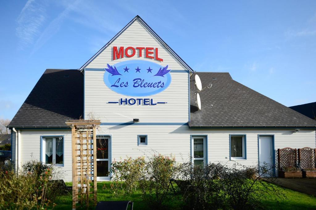 Contact hôtel - Motel Les Bleuets La Rivière-Saint-Sauveur Exterior foto